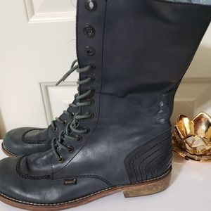 Kickers  combat boots